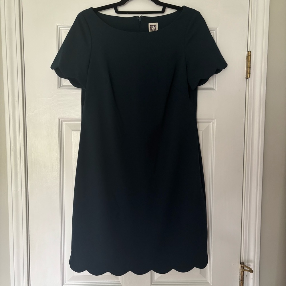 Anne Klein Elegant Teal Scalloped Hem Dress